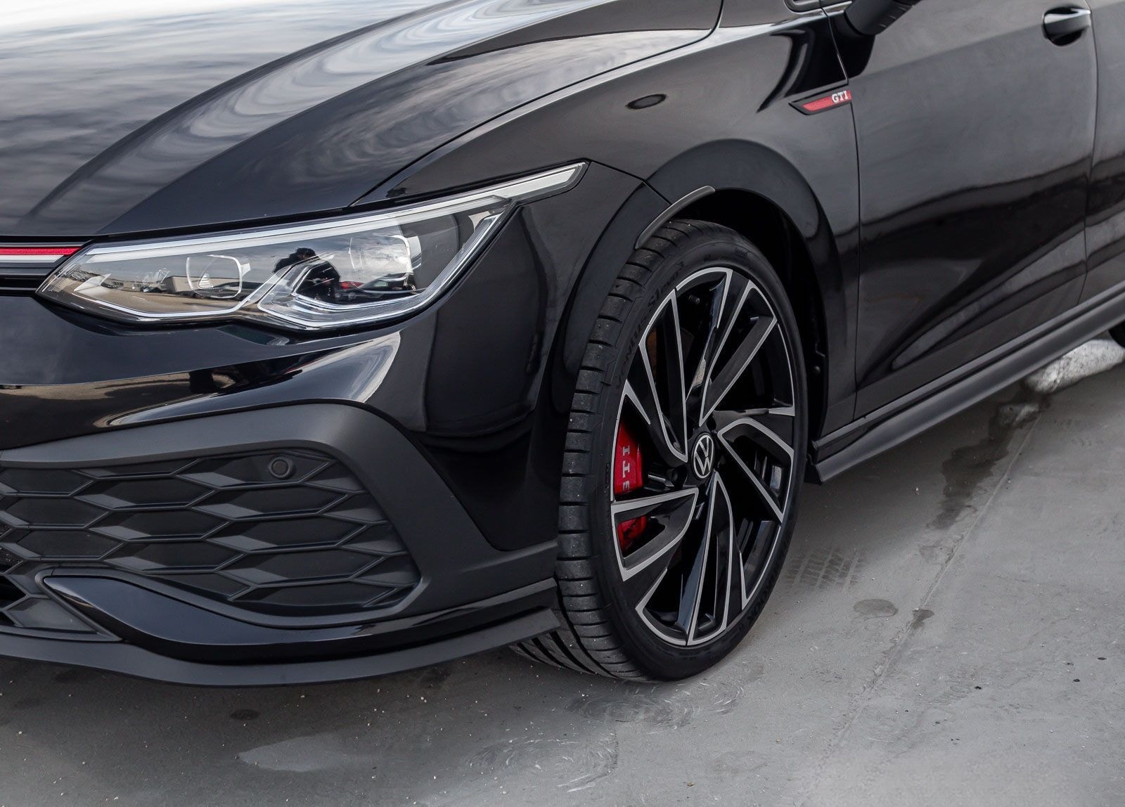 Volkswagen Golf VIII GTI Clubsport 2.0 TSI LED+ Navi ParkPi foto 9