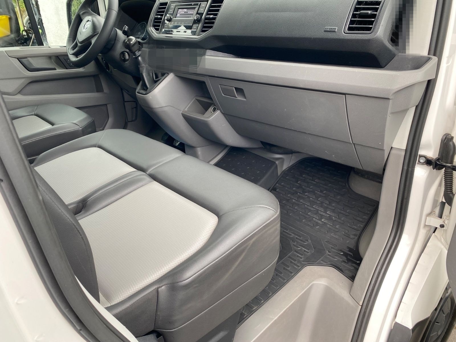 Volkswagen Crafter Pritsche Pritsche 35 DOKA mittellang RWD foto 13