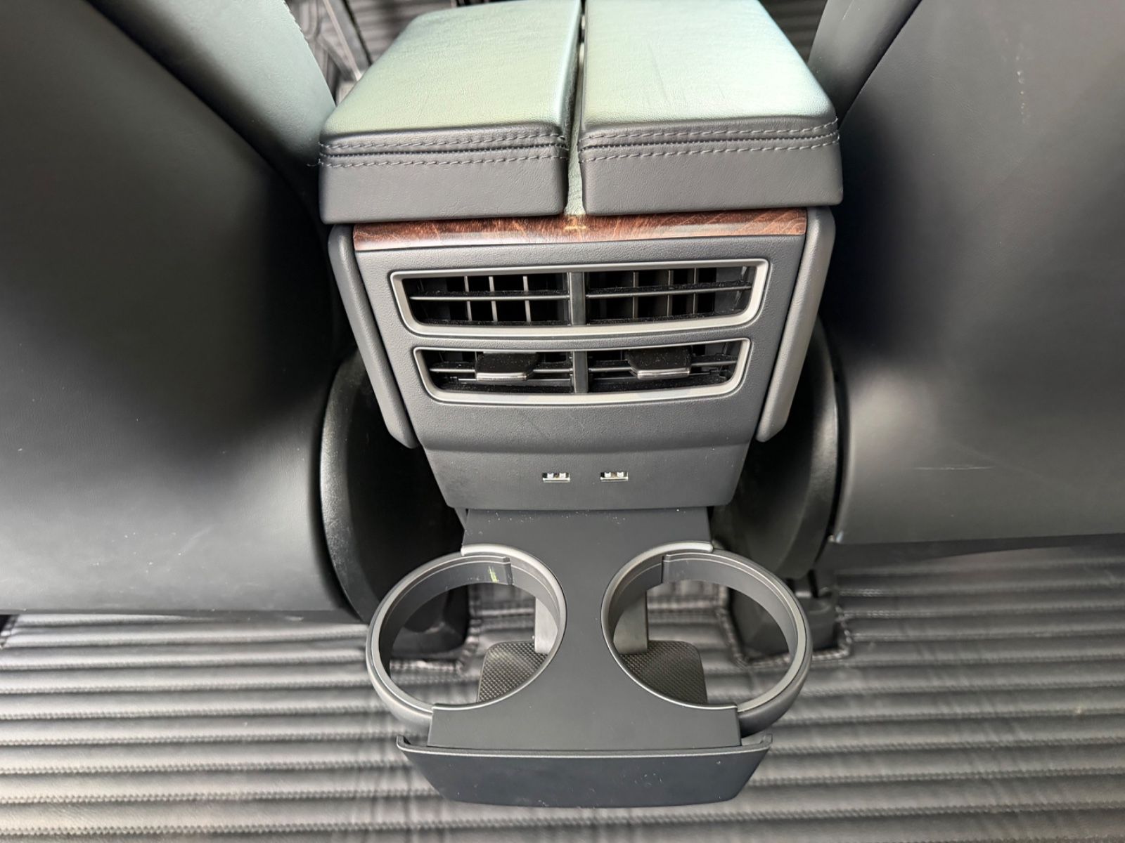 Tesla Model X Dual Motor Kamera 360 Leder Navi LED AHK foto 10