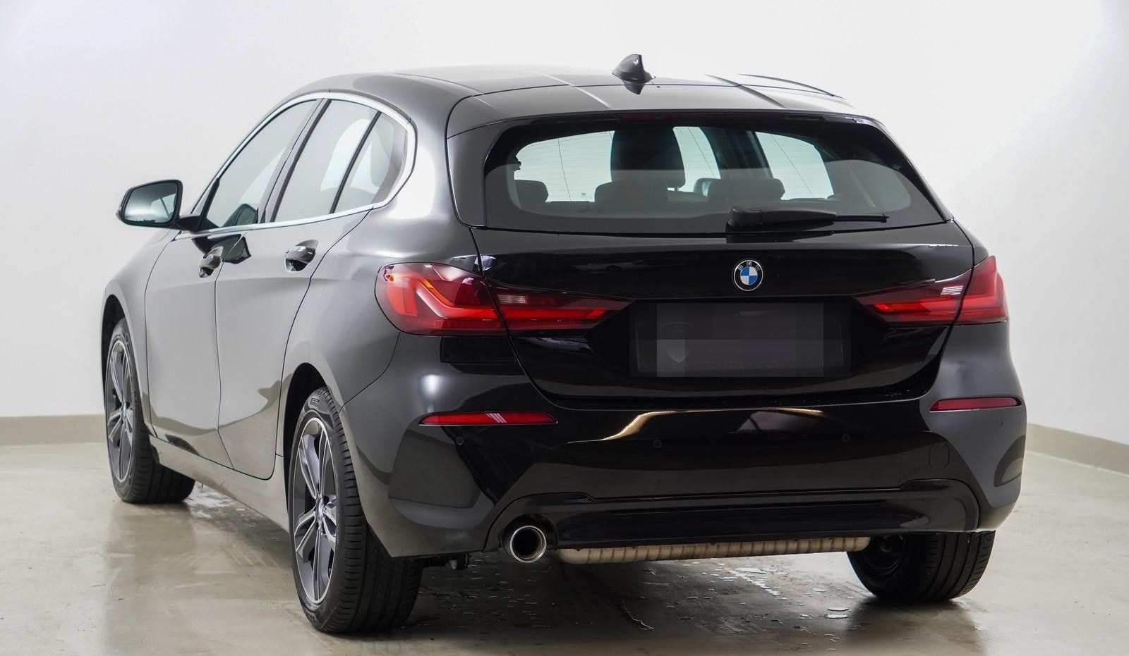 BMW 118 i Sport Line Aut. Virtual cockpit LED PDC foto 4