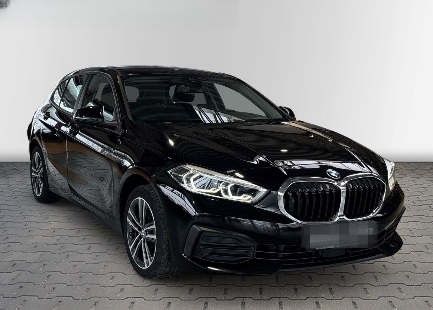 BMW 118 d Aut. M Lederlenkrad+AppleCarPlay+LED+DAB+ foto 9
