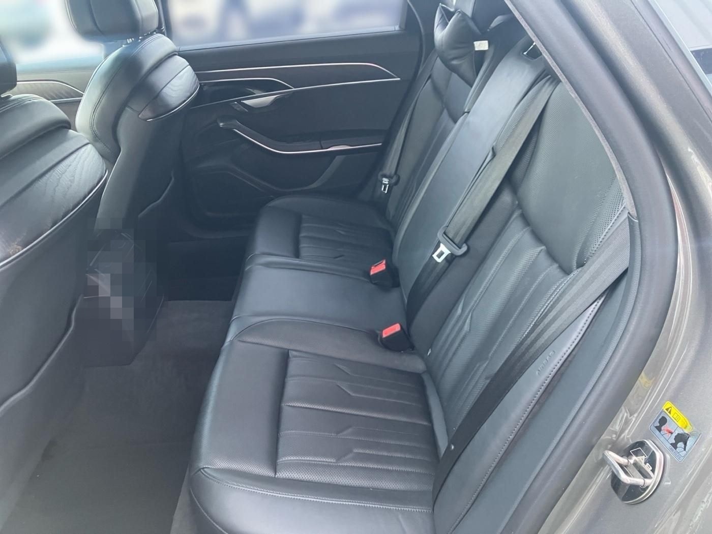 Audi A8 50 TDI quattro PANO+AHK+BANG&OLUFSEN+STNDHEIZ foto 8