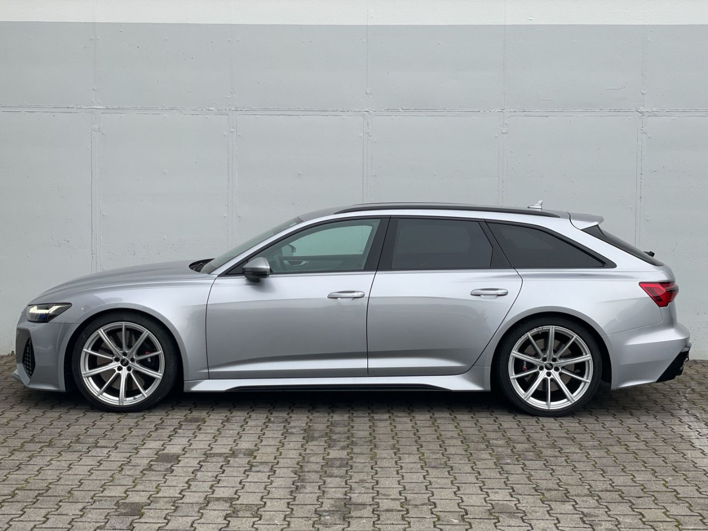 Audi RS6 Avant AHK/B&O/RS-AGA/Matrix/AIR susp/280km/h foto 4