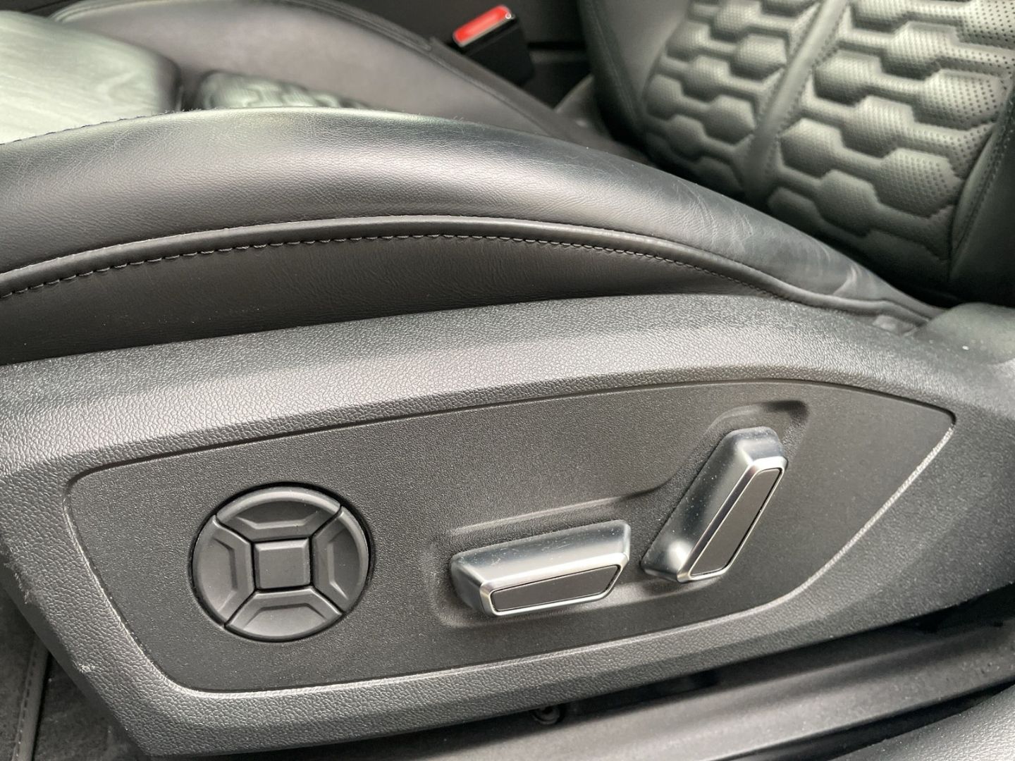 Audi RS6 Avant AHK/B&O/RS-AGA/Matrix/AIR susp/280km/h foto 10