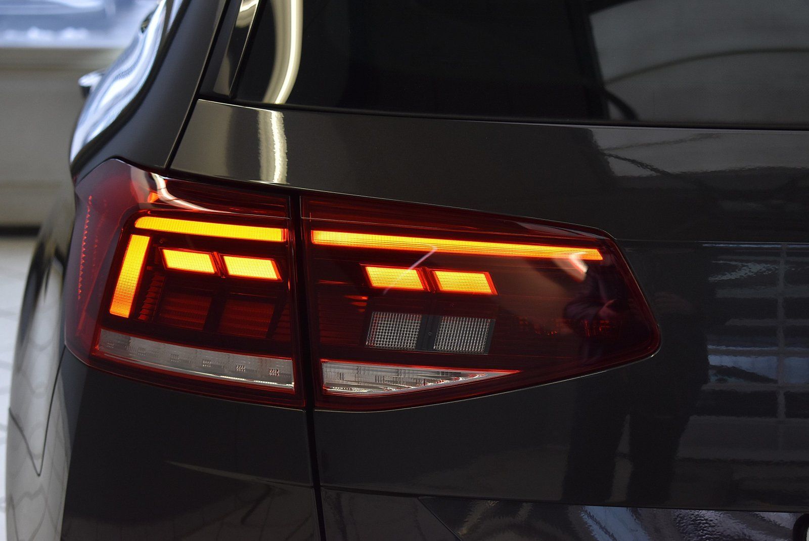 Volkswagen Passat Variant 2.0TDI DSG*Cockpit Digital*LED foto 9