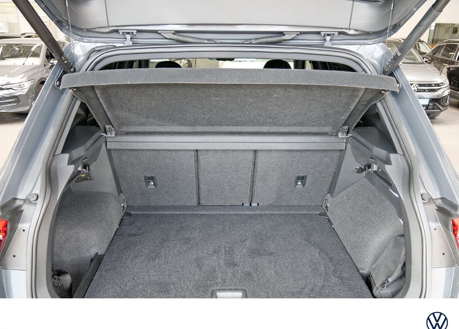 Volkswagen Tiguan 2.0 TSI R 4Motion DSG Harman AHK Navi uvm foto 11