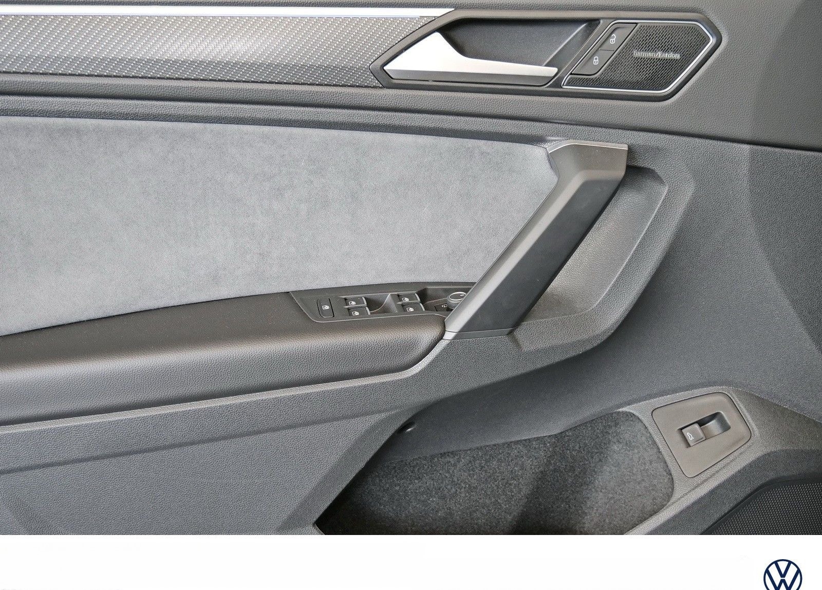 Volkswagen Tiguan 2.0 TSI R 4Motion DSG Harman AHK Navi uvm foto 25