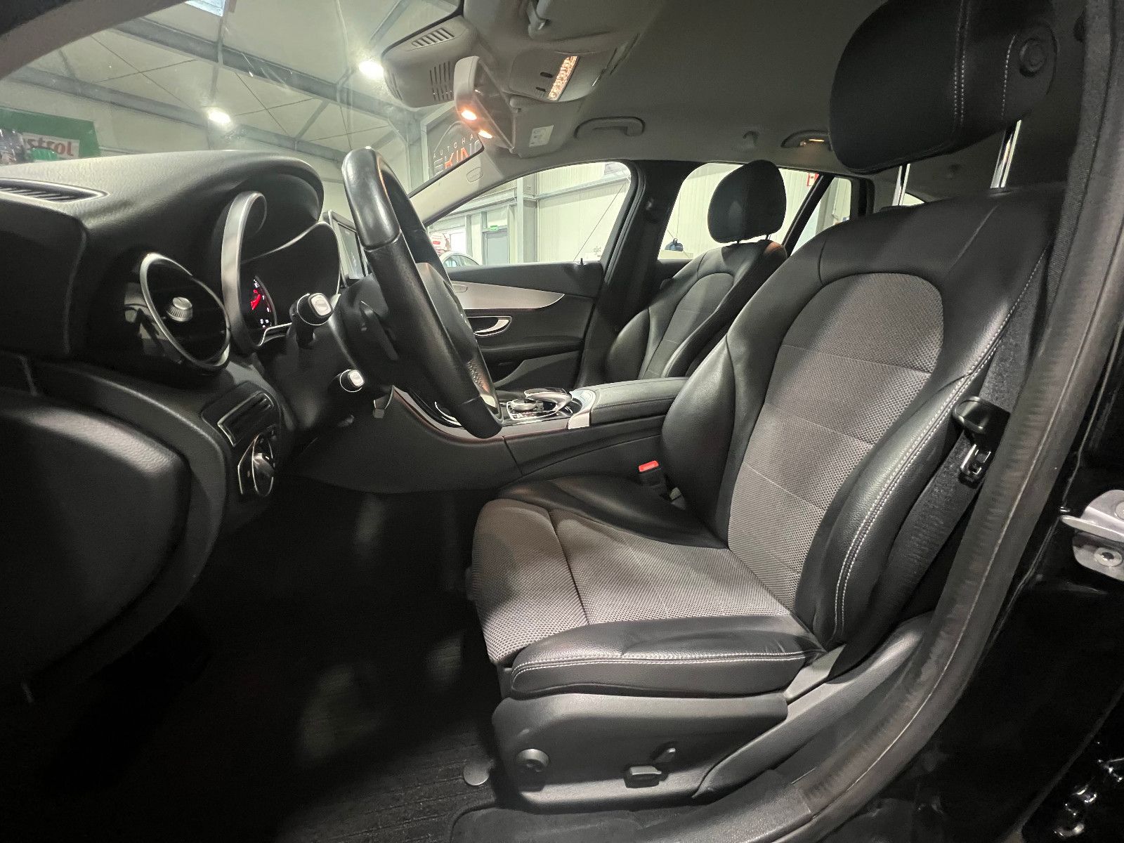 Mercedes-Benz C 180 CGI T Automatik **Navi*LED*SHZ*PDC*Temp** foto 13