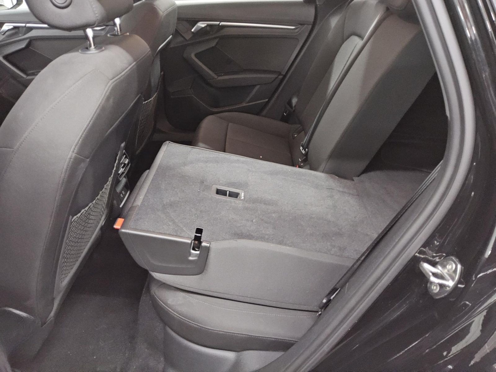 Audi A3 Sportback 30 TDI S-Line Ext. Navi vc LED RfK foto 13