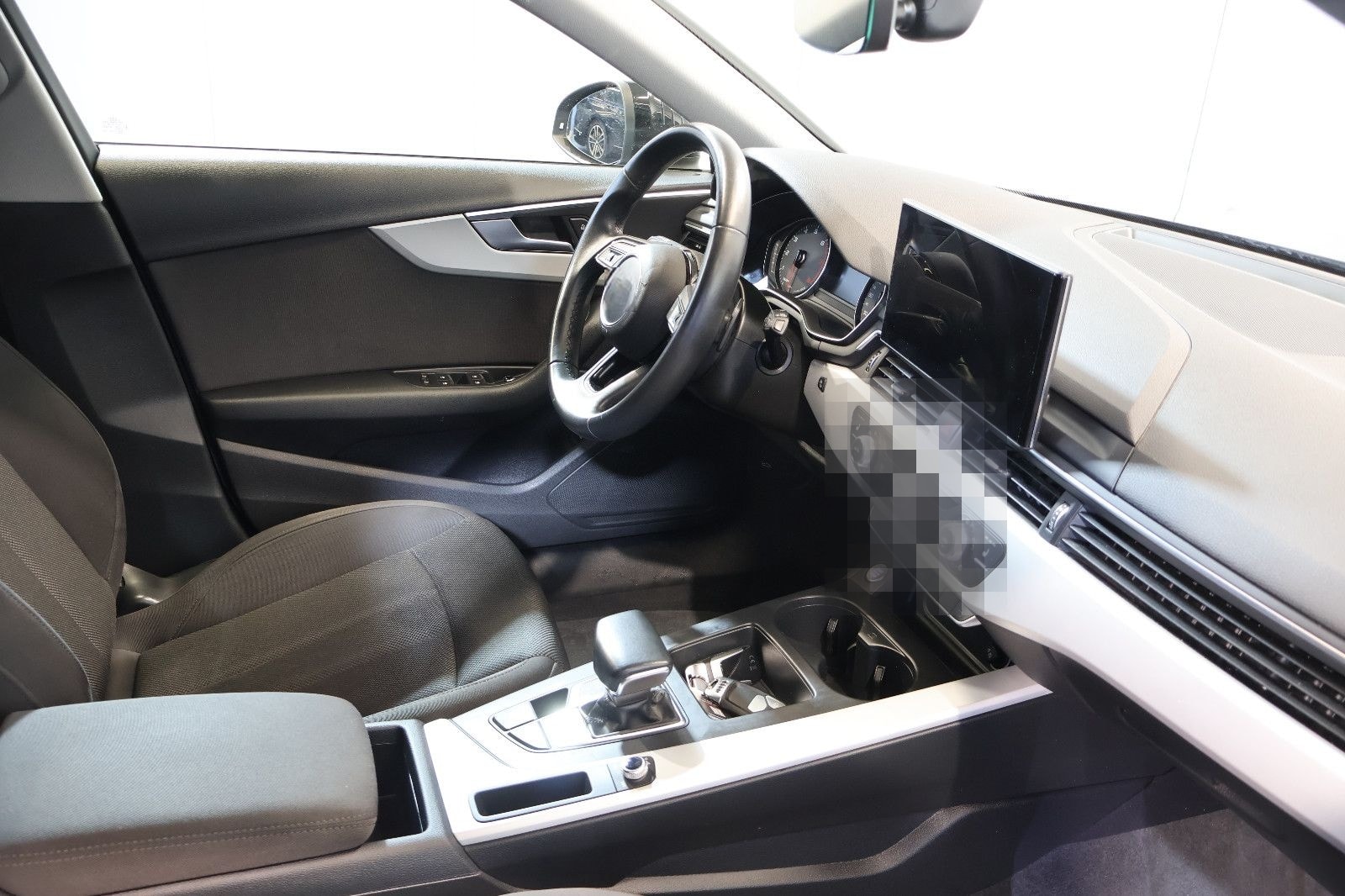 Audi A4 Avant 35 TFSI CARPLAY+FRONT+KEY+LED+17" foto 14