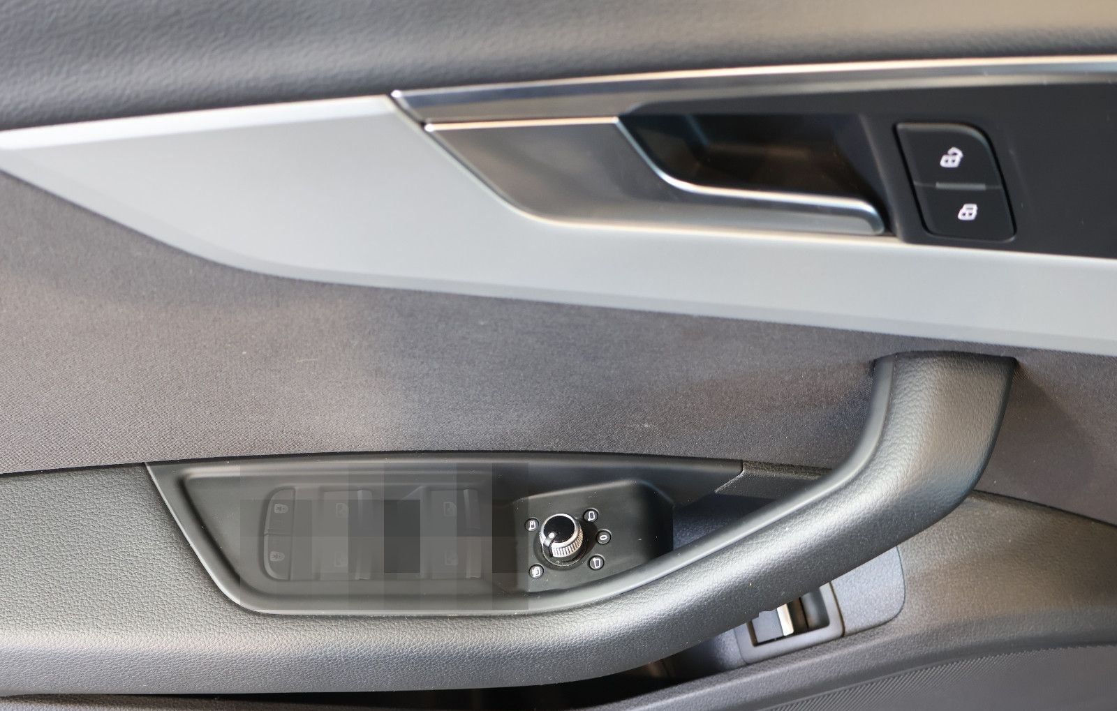 Audi A4 Avant 35 TFSI NAVI+CARPLAY+KEY+LED+17" foto 11