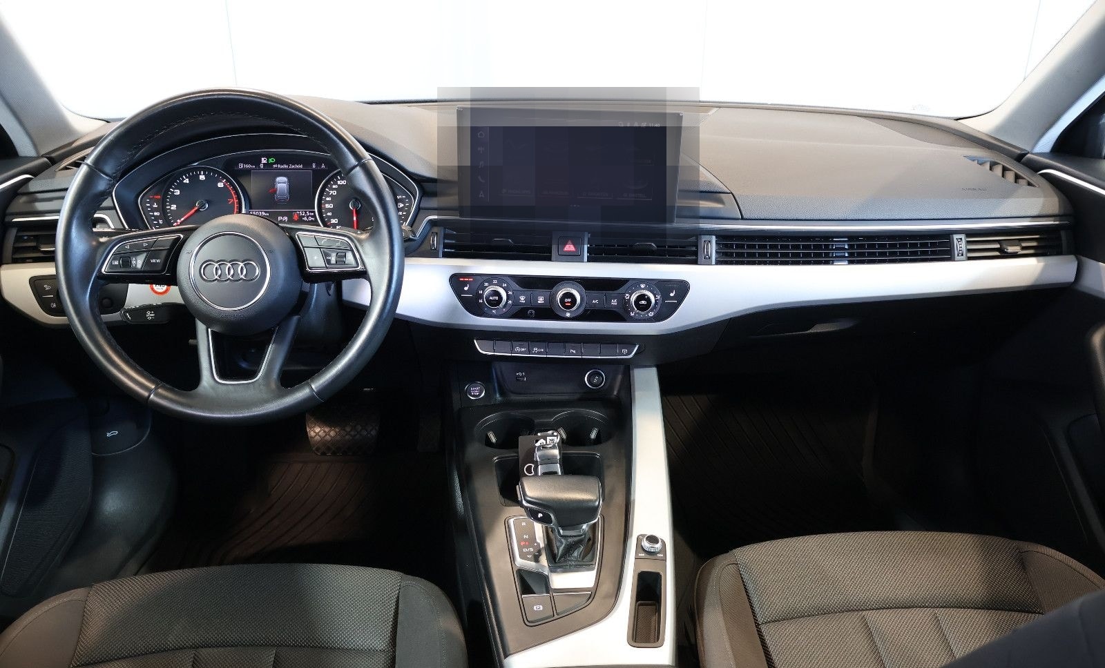 Audi A4 Avant 35 TFSI NAVI+CARPLAY+KEY+LED+17" foto 7