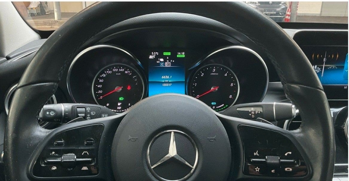 Mercedes-Benz C 300DE T 9G-TRONIC*LED*AHK*RFK*AVANTGARDE*TEMPO foto 16