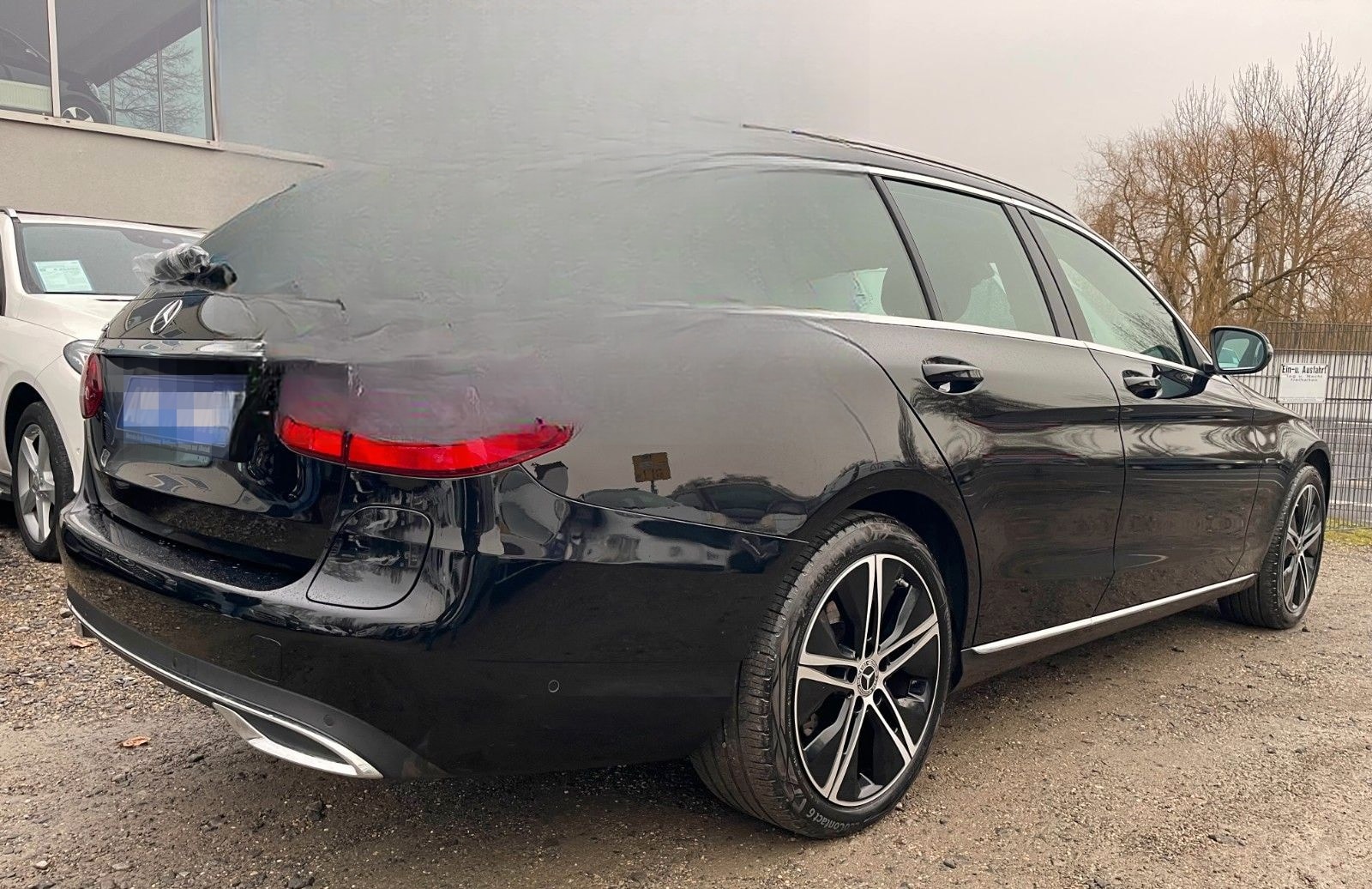 Mercedes-Benz C 300DE T 9G-TRONIC*LED*AHK*RFK*AVANTGARDE*TEMPO foto 4