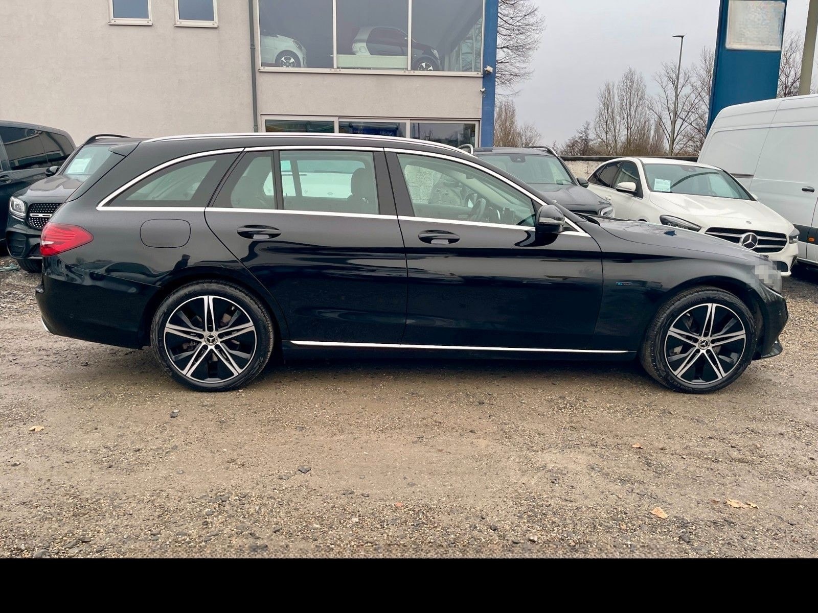 Mercedes-Benz C 300DE T 9G-TRONIC*LED*AHK*RFK*AVANTGARDE*TEMPO foto 7