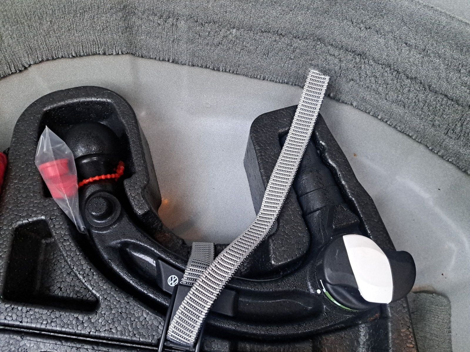 Volkswagen Taigo 1.0 TSI DSG R-Line OPF Fahrschulauto foto 18