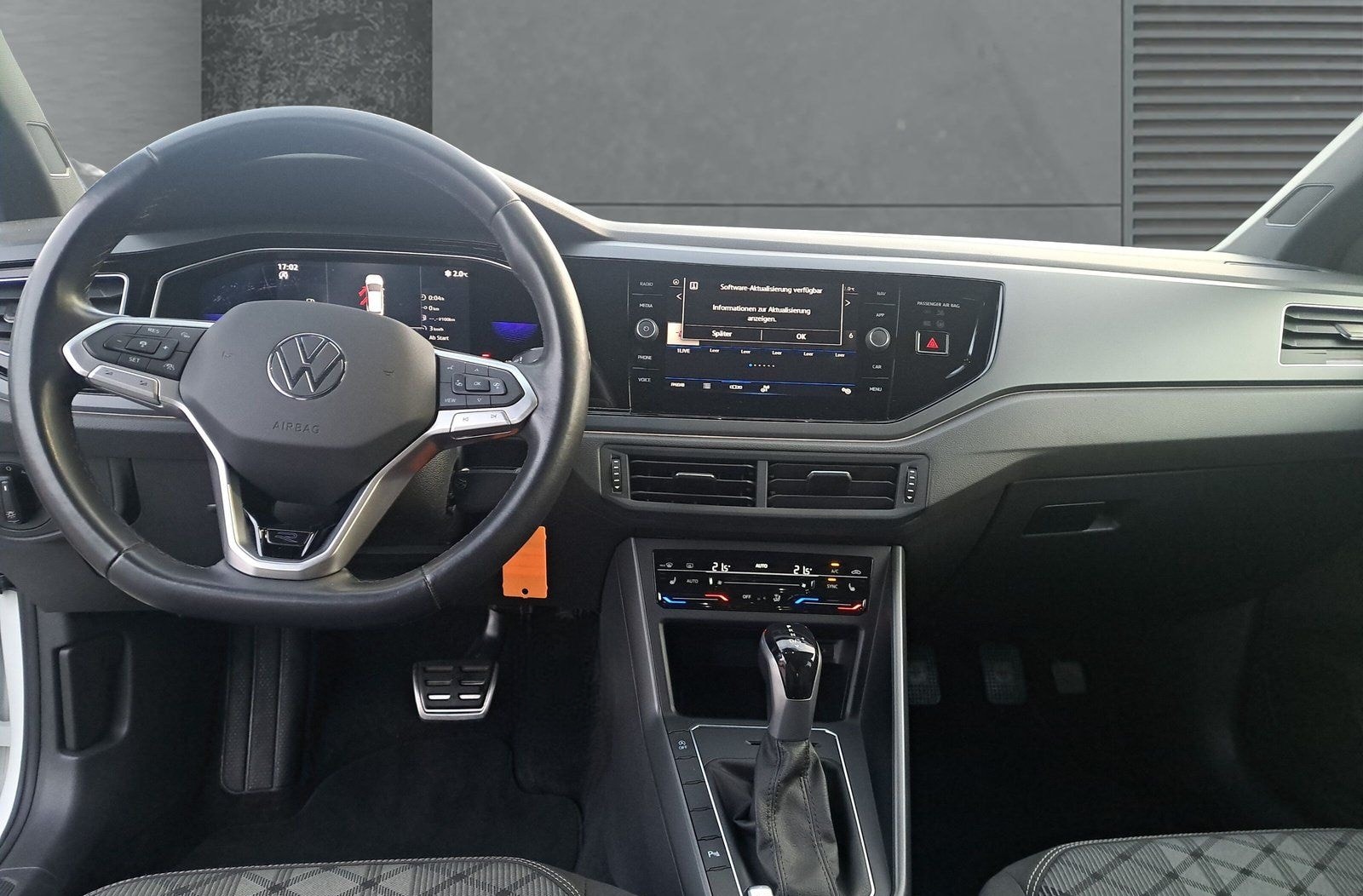 Volkswagen Taigo 1.0 TSI DSG R-Line OPF Fahrschulauto foto 9