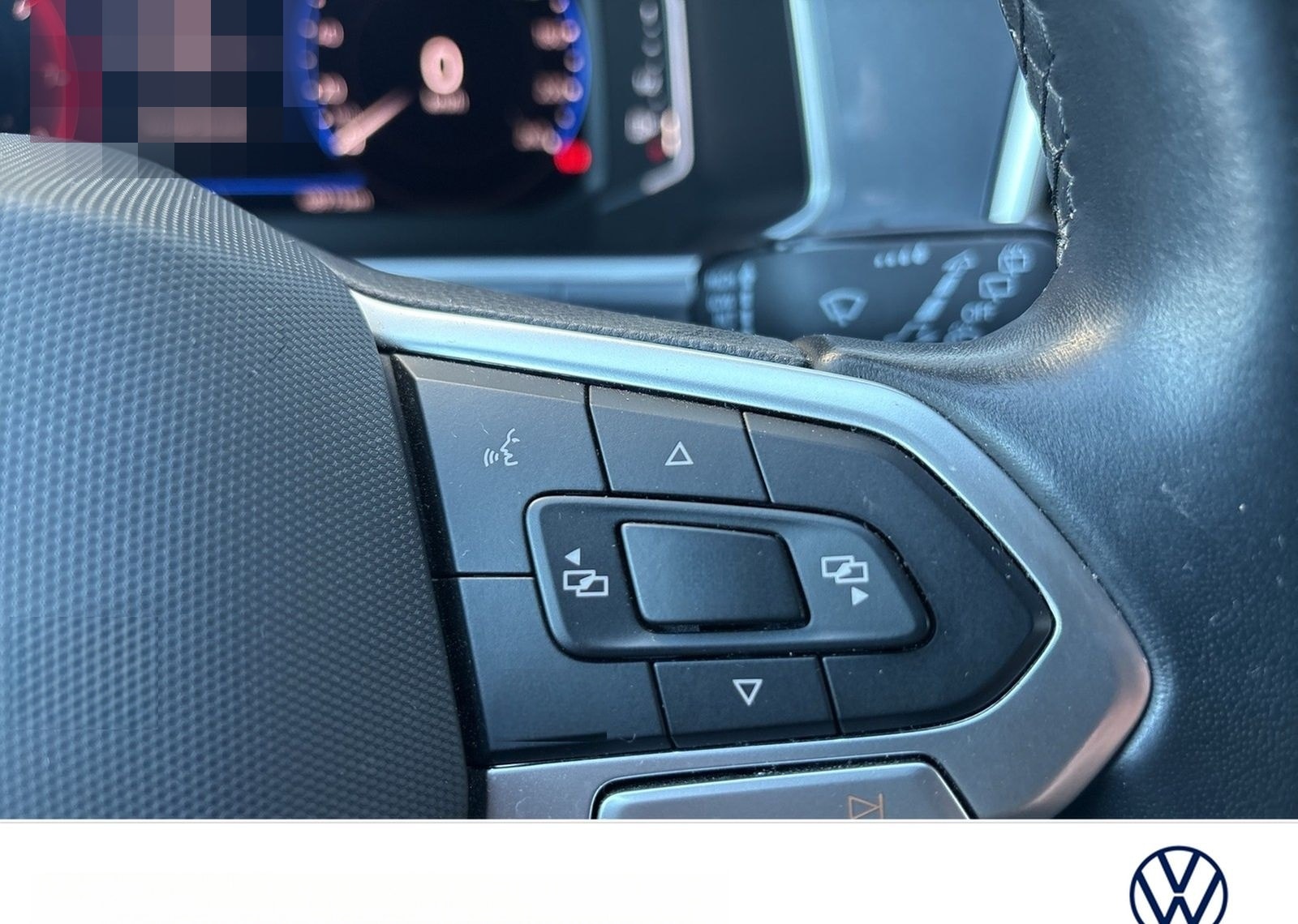 Volkswagen T-Roc 1.0 STYLE ACC NAVI LM17 LED+ CARPLAY foto 15