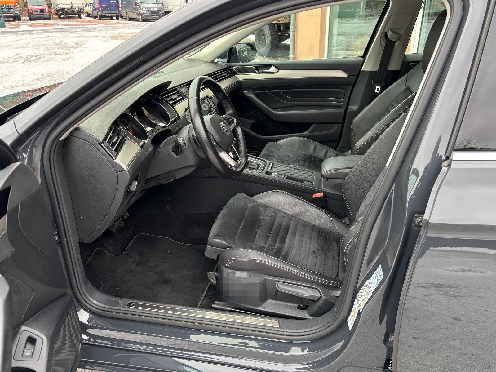 Volkswagen Passat Variant Elegance (Autom., beheizb. Lenkr) foto 11