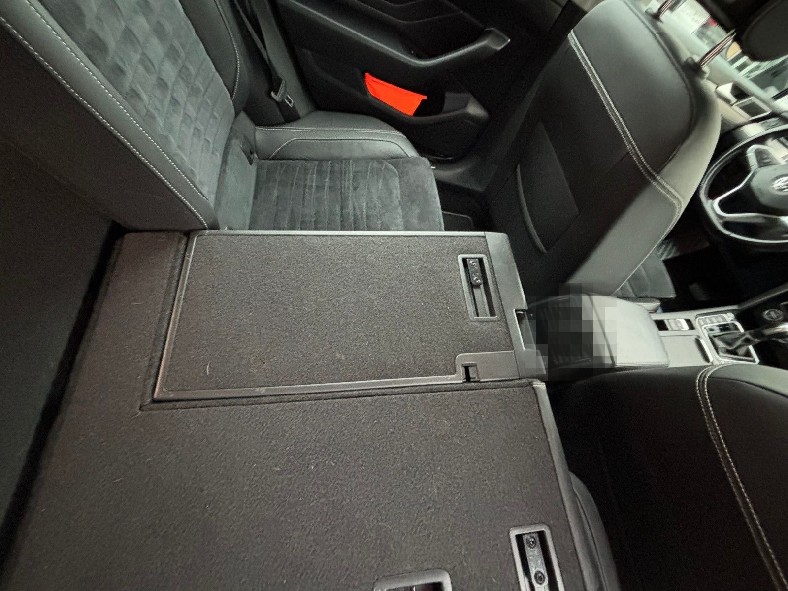 Volkswagen Passat Variant Elegance (Autom., beheizb. Lenkr) foto 19