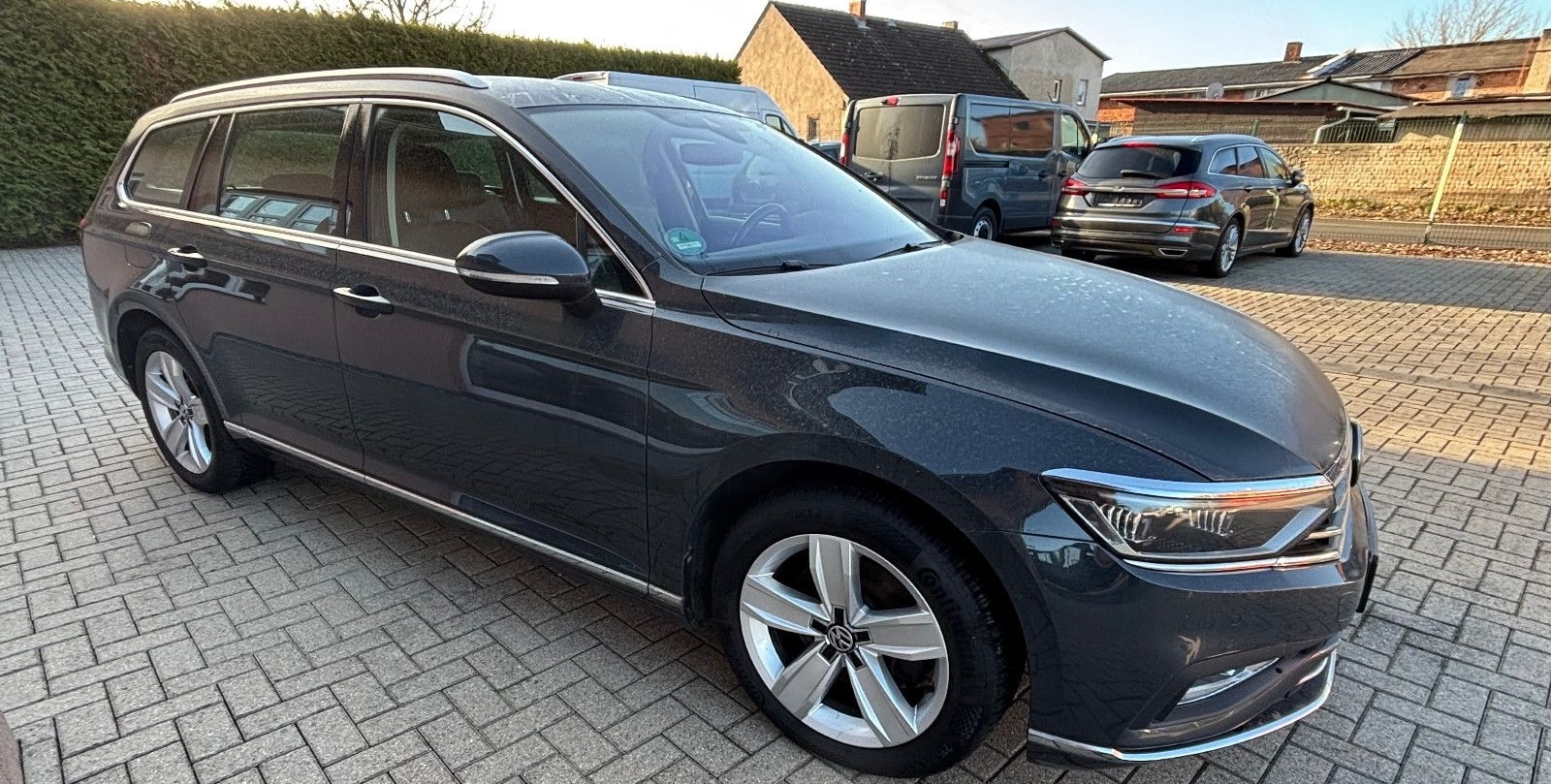 Volkswagen Passat Variant Elegance (Autom., beheizb. Lenkr) foto 7