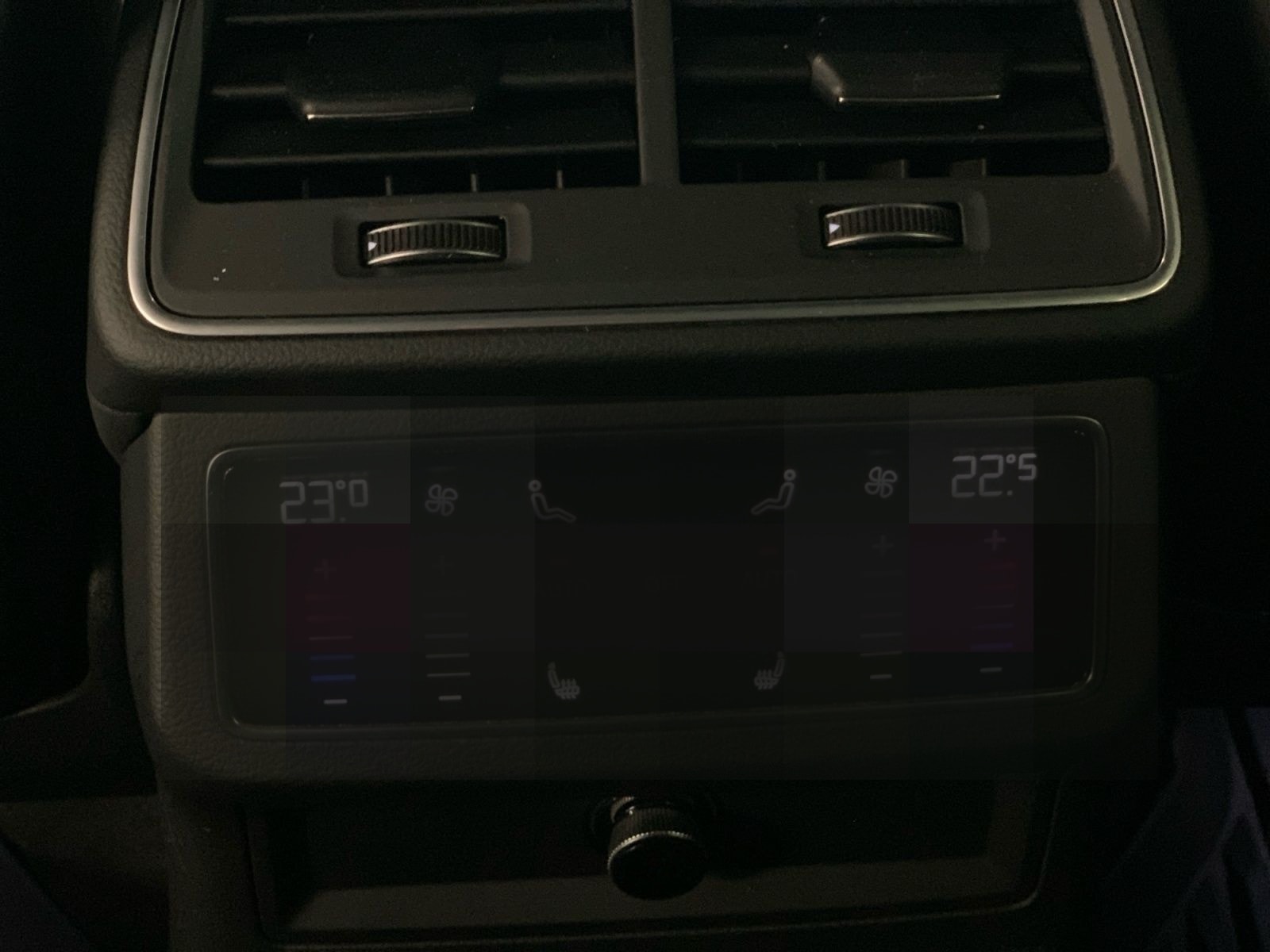 Audi RS6 Avant tiptronic DYNAMIC HDMATRIX VALCONA B&O foto 24