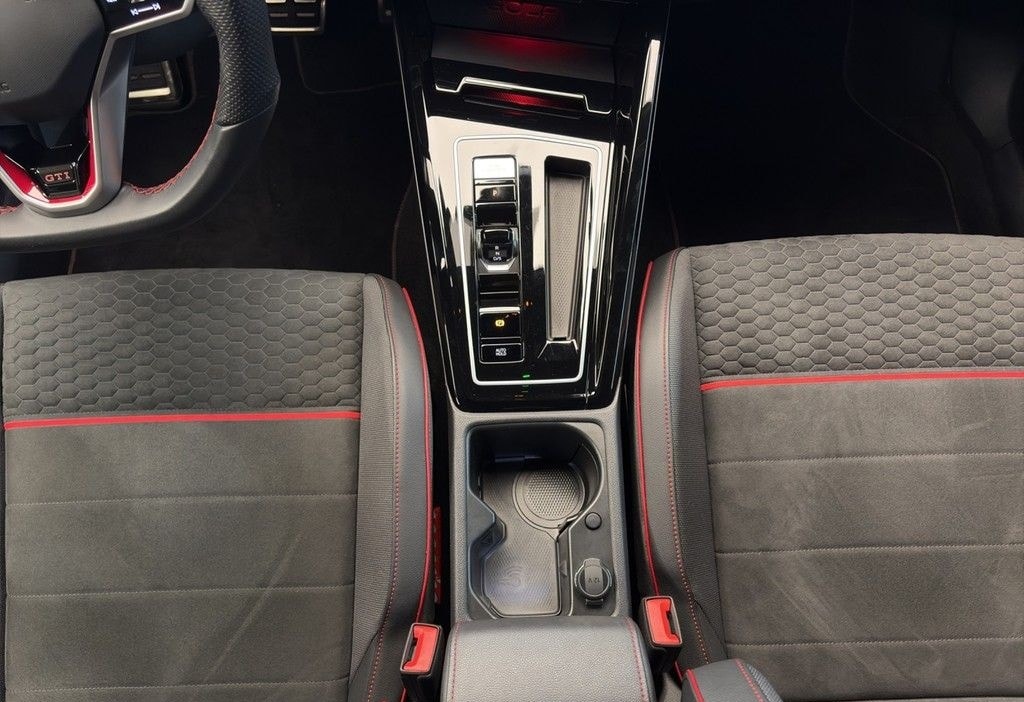 Volkswagen Golf GTI Clubsport 2.0 TSI DSG Navi+LED+SHZ+ACC foto 16