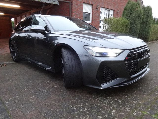 Audi RS6 Performance 4.0 TFSI tiptr. quattro foto 3