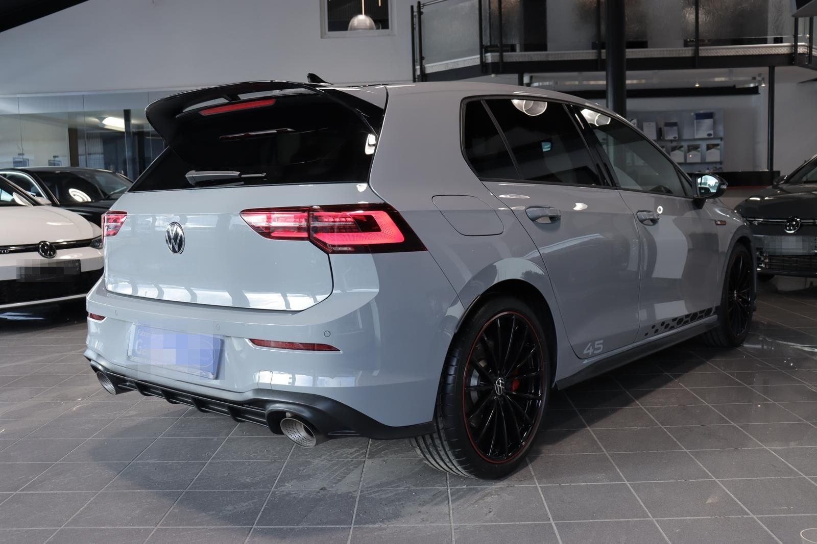 Volkswagen Golf 2.0 TSI GTI Clubsport EDITION 45*Akrapovic* foto 3