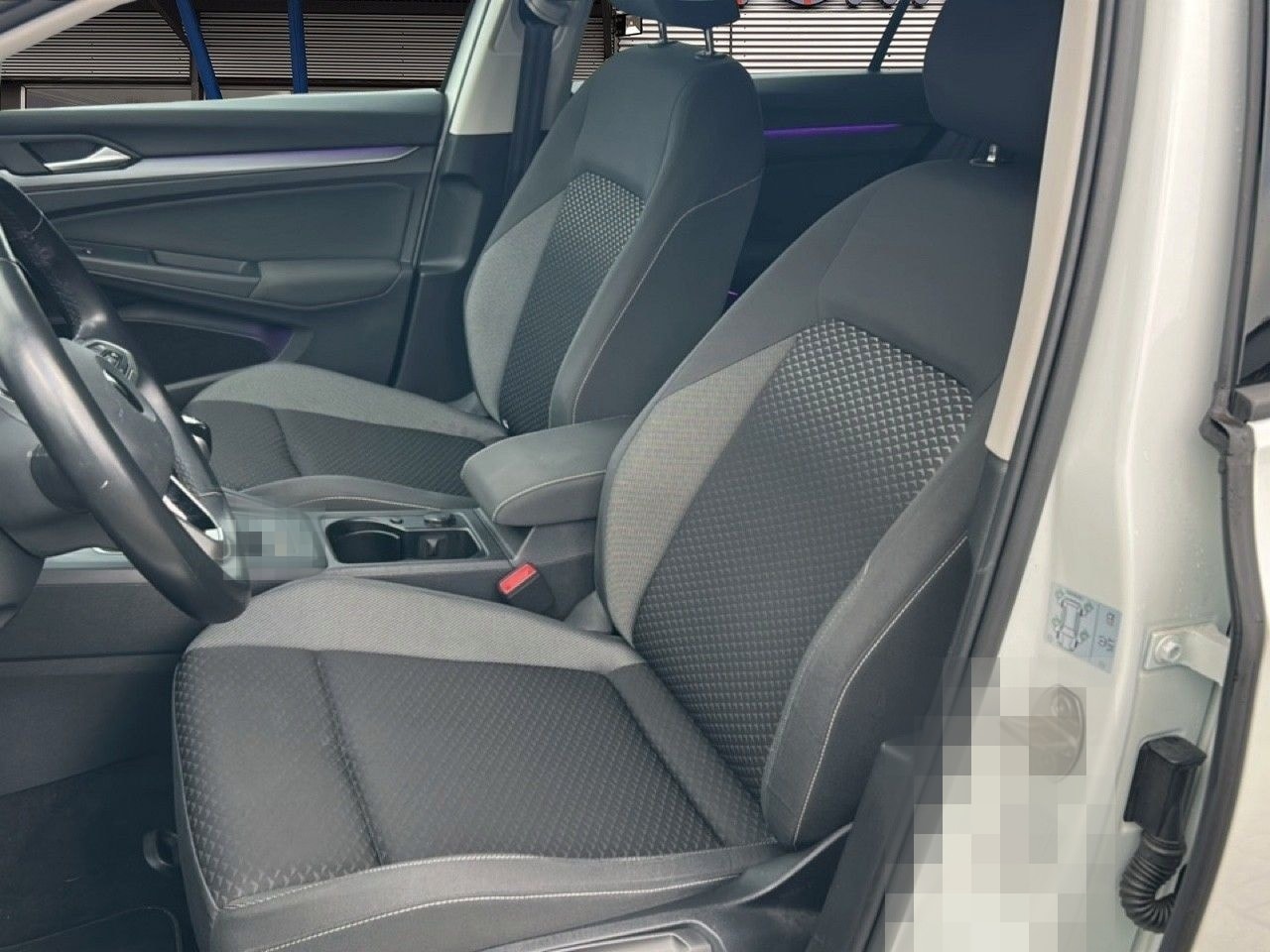 Volkswagen Golf VIII 1.5 TSI IQ-Light/Kamera/AHK/Keyless foto 12