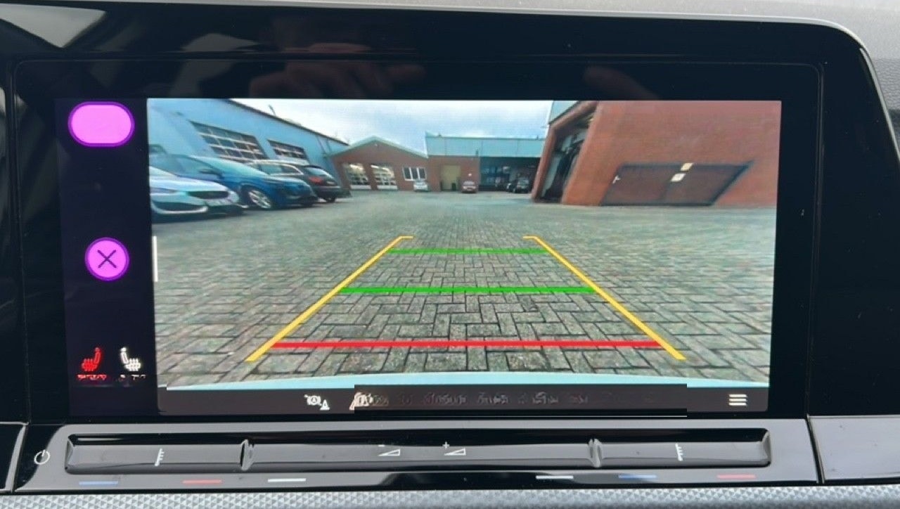 Volkswagen Golf VIII 1.5 TSI IQ-Light/Kamera/AHK/Keyless foto 20