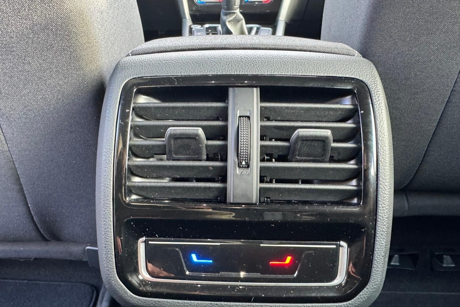 Volkswagen Passat Variant 1.5 TSI *BUSINESS*DSG*NAVI*SHZ*AC foto 19