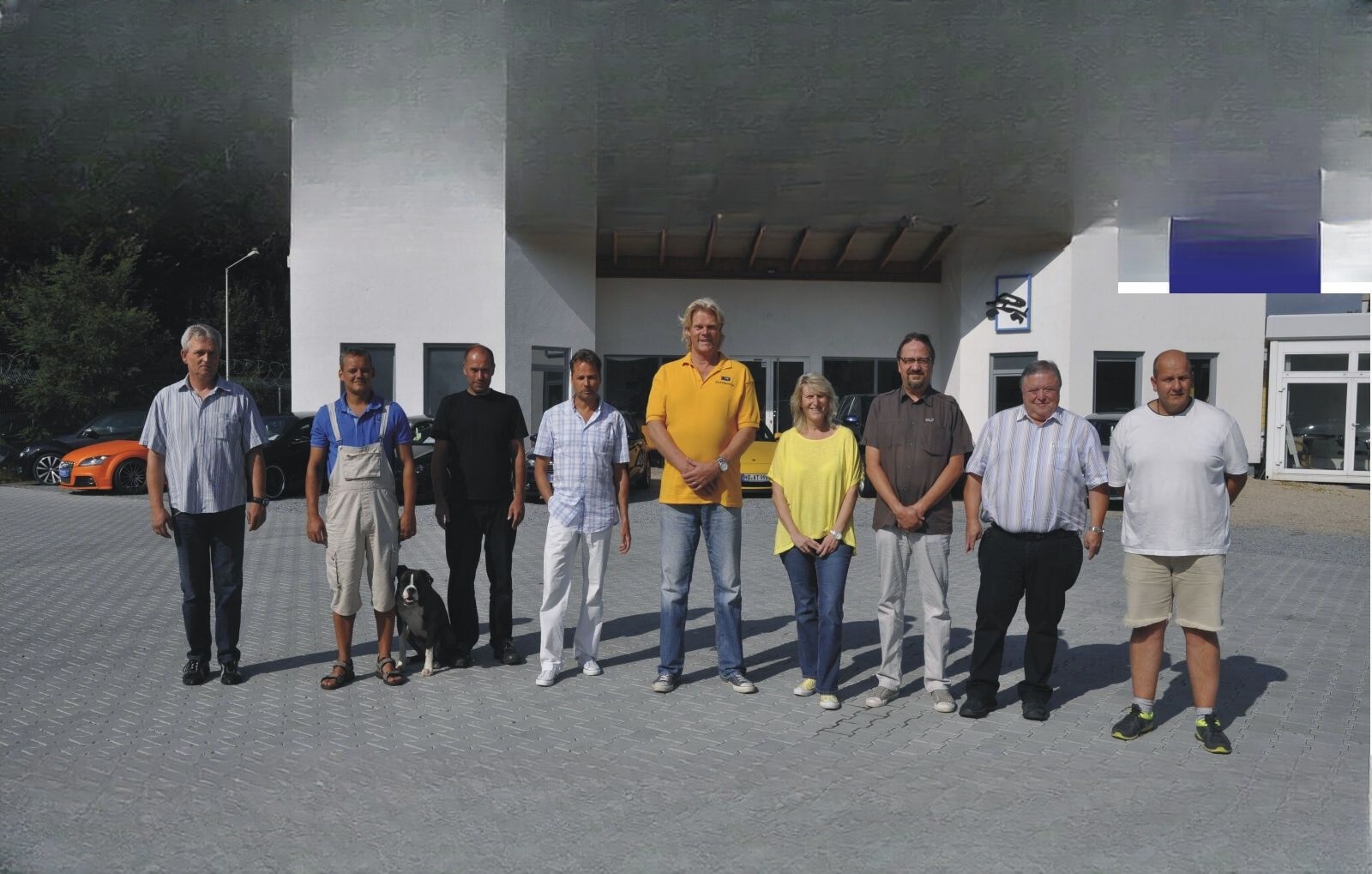 Volkswagen Crafter Kasten 35 mittellang Hochdach FWD foto 24