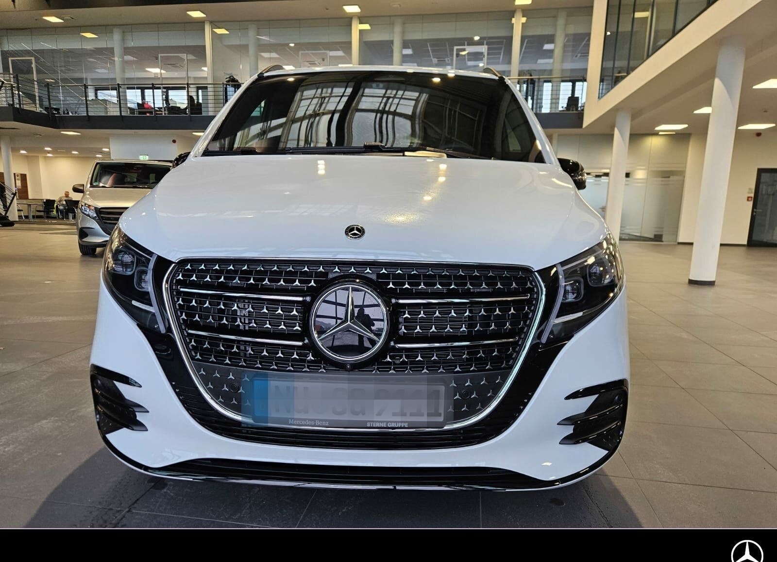 Mercedes-Benz V 250 d 4MATIC AVANTGARDE Lang Allrad/AMG Line foto 1