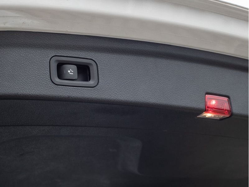 Mercedes-Benz GLE 53 AMG 4M+ Pano/Burm/AHK/Night/360/Keyl/22' foto 8