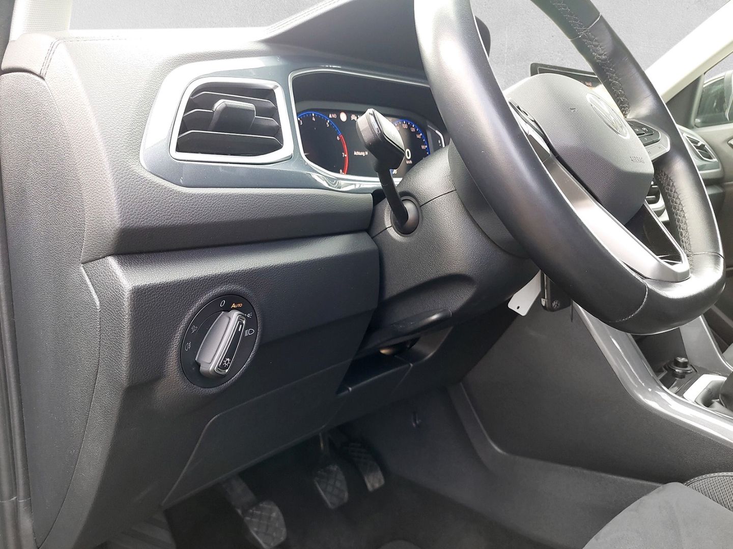 Volkswagen T-Roc 1.0 TSI Style Navi Digitales Cockpit Massa foto 14