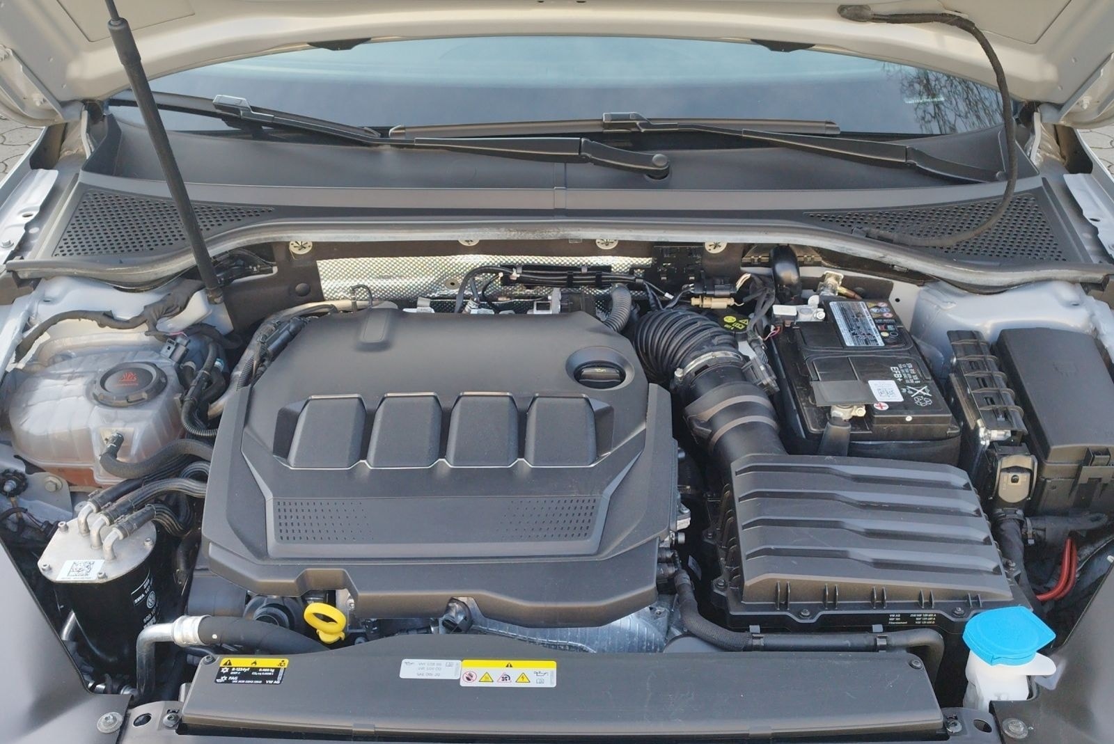 Volkswagen Passat Variant 2.0 TDI DSG AHK/LED/TRAVEL/RFK foto 13