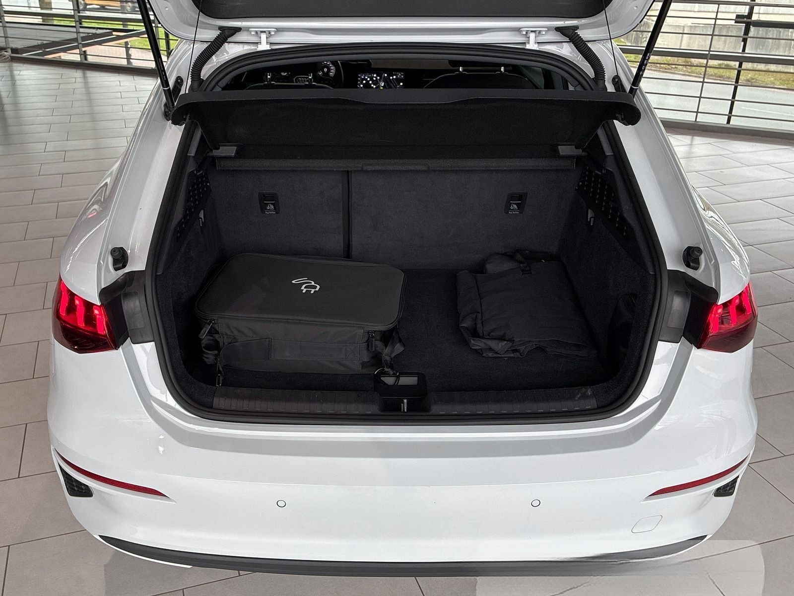 Audi A3 40 1.4 TFSI e-tron Sportback AT LED NAVI ACC foto 12