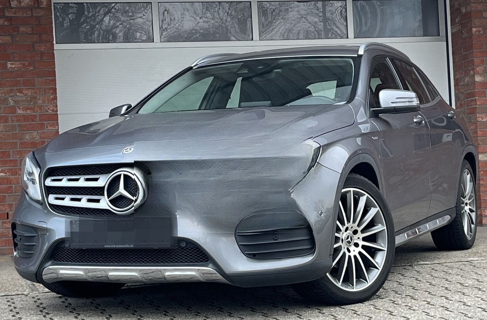 Mercedes-Benz GLA 200 AMG-Felg. Memory Kamera Sportsitze foto 1