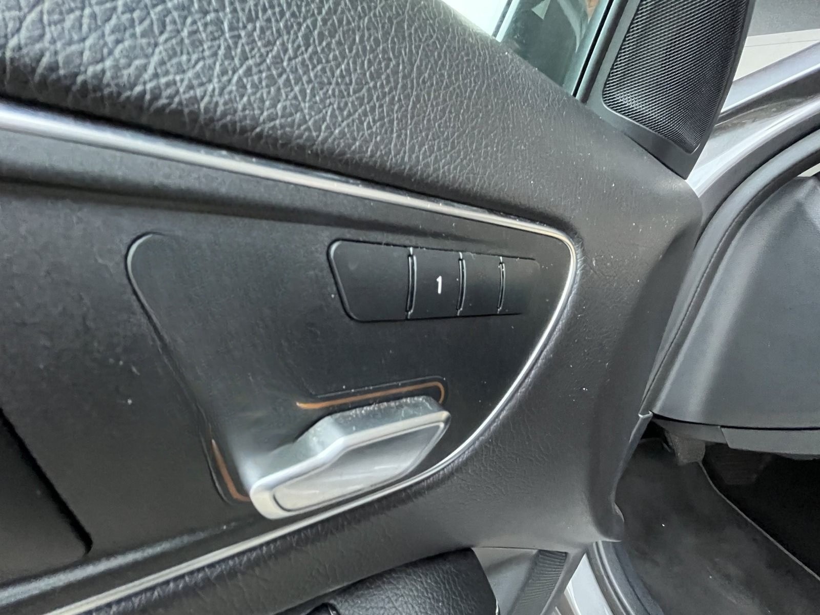 Mercedes-Benz GLA 200 AMG-Felg. Memory Kamera Sportsitze foto 13