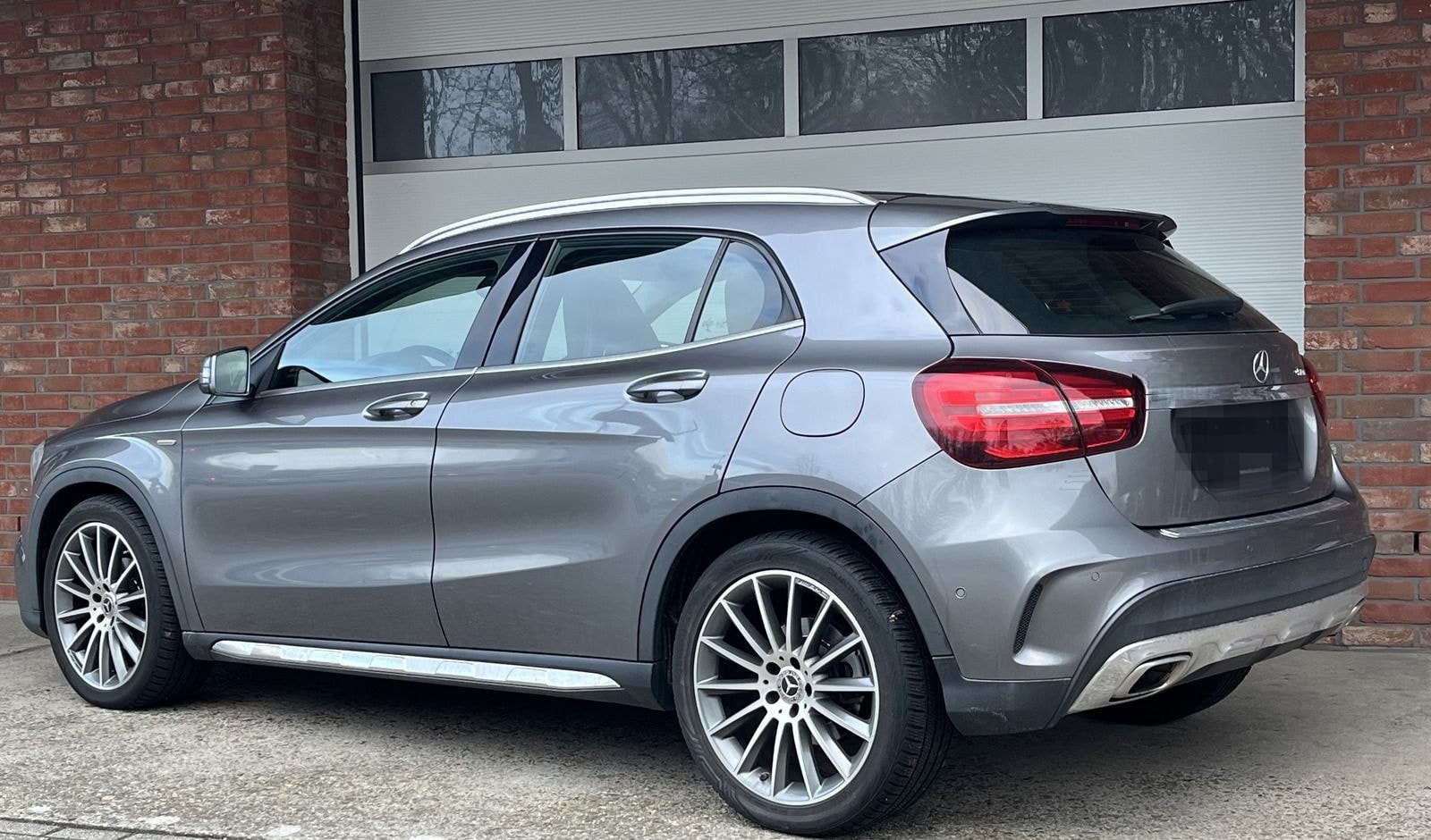 Mercedes-Benz GLA 200 AMG-Felg. Memory Kamera Sportsitze foto 3