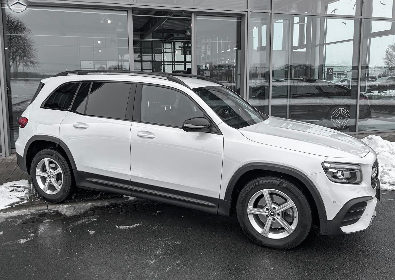 Mercedes-Benz GLB 200 AMG Night+LED+RüKam+Sitzh.+MBUX+19 foto 4