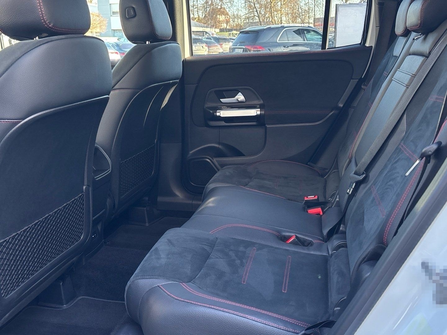 Mercedes-Benz GLB 250 AMG Kamera Totwinkel CarPlay MBUX AHK foto 14