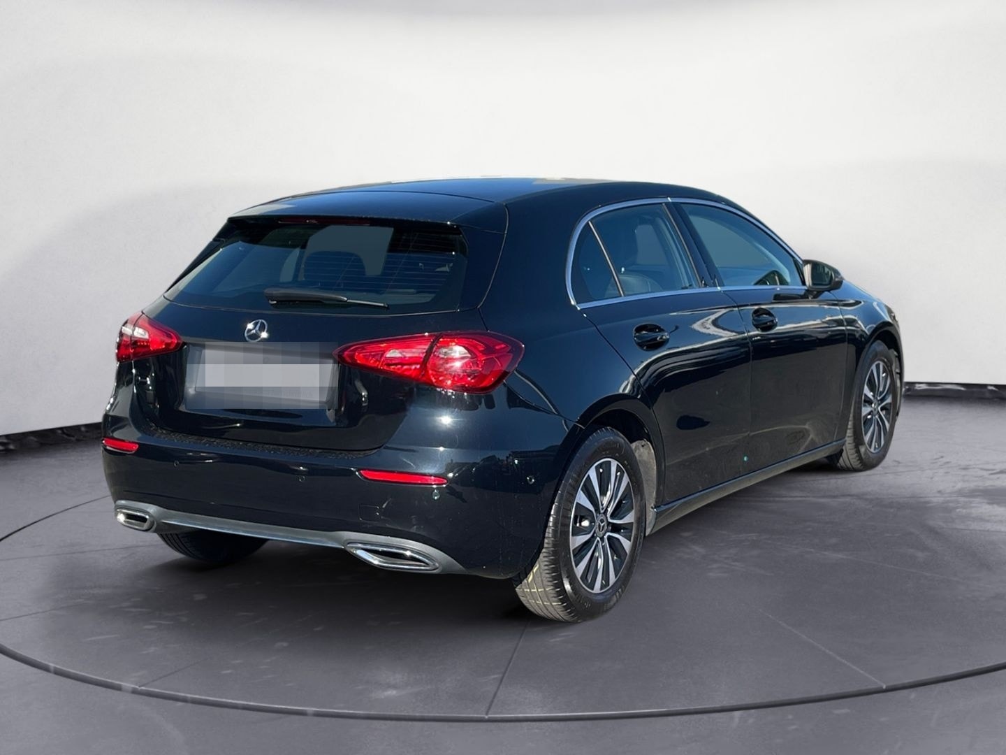 Mercedes-Benz A 180 NAVI/ASSISTENTEN/KEYLESS/AHK+++ foto 5