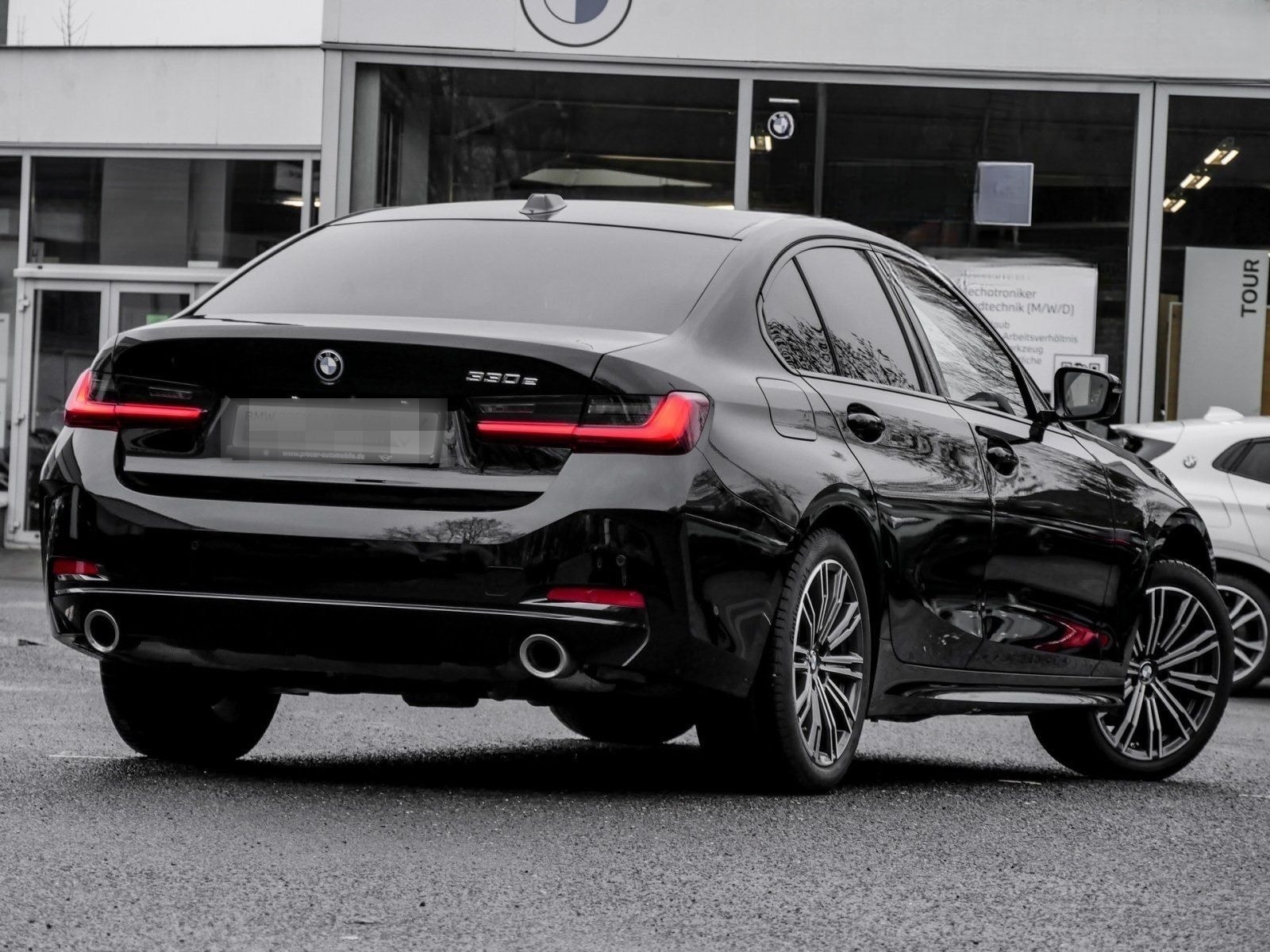 BMW 330e ADAPT.LED+HuD+DA PROF+360°+GLASDACH foto 2