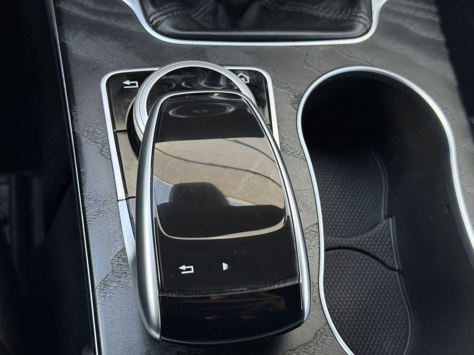 Mercedes-Benz C 200 d Coupe AMG Line | DigitalTacho | LED foto 18