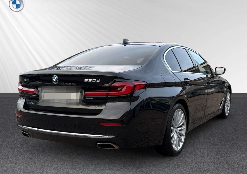 BMW 530 xd Limousine Luxury Line HiFi HUD Komfortsit foto 4