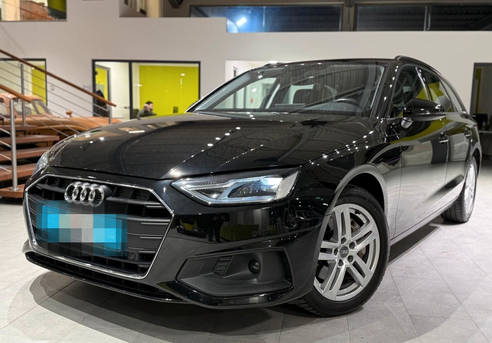 Audi A4 Avant 40 TDI basis*SHZ*RFK*Memory* foto 1
