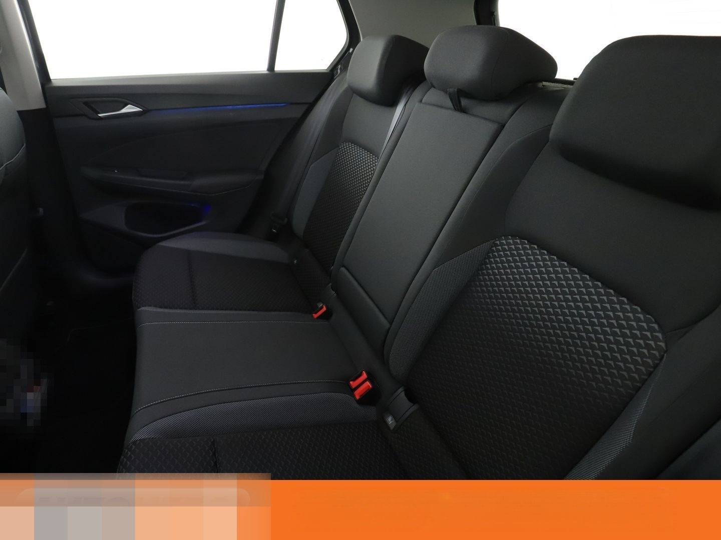 Volkswagen Golf VIII 1.0 eTSI Active Aut.*NAV*ACC*PDC*SHZ* foto 14