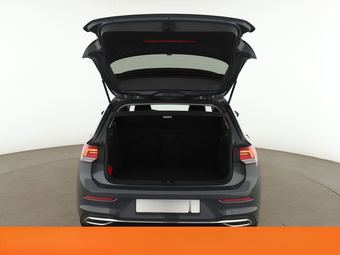 Volkswagen Golf VIII 1.0 eTSI Active Aut.*NAV*ACC*PDC*SHZ* foto 17